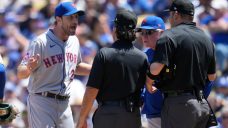 Mets&#8217; Scherzer denies wrongdoing after ejection for sticky substance on glove