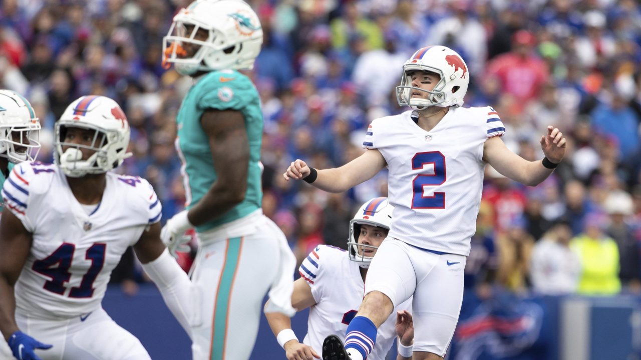 Bills sign kicker Tyler Bass to 4-year contract extension - The San Diego  Union-Tribune