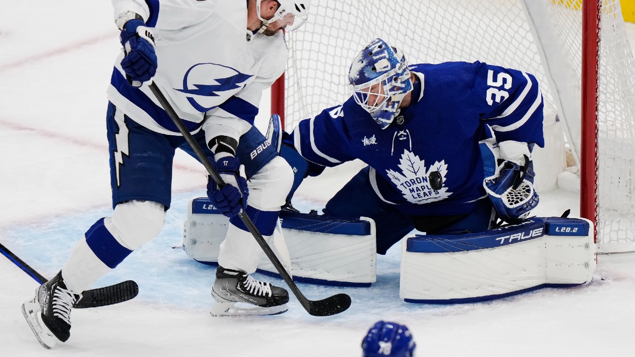 Maple Leafs activate goaltender Ilya Samsonov