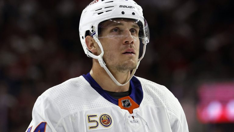 New York Islanders' Bo Horvat. (Karl B DeBlaker/AP)