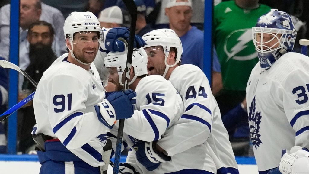 Massive moment as Maple Leafs attempt to end 19-year drought by winning  series over Tampa - The Globe and Mail
