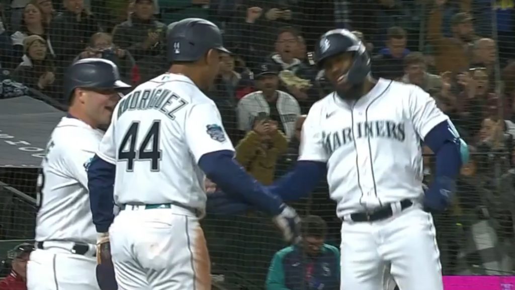 Mariners' Turn Ahead the Clock night is a direction baseball needs to head  in - Seattle Sports