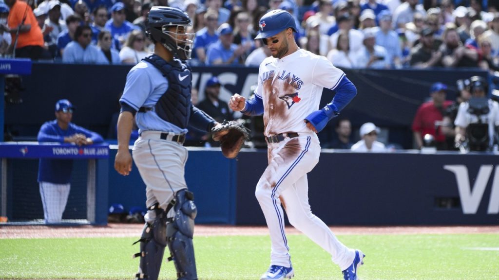 Blue Jays' sweep of Braves the latest flex for dominant AL East