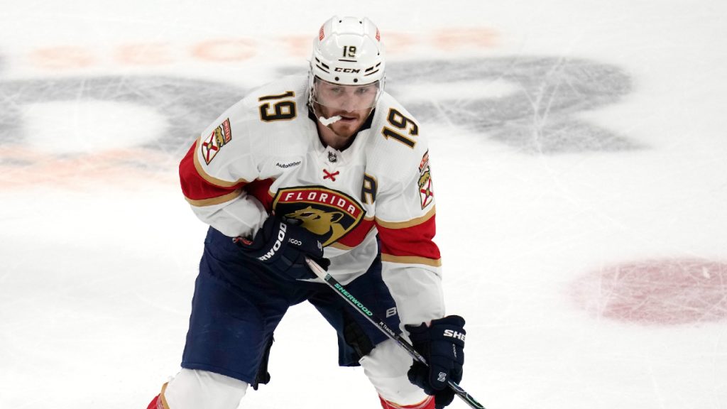 Aleksander Barkov injury update: Panthers hit huge snag with captain