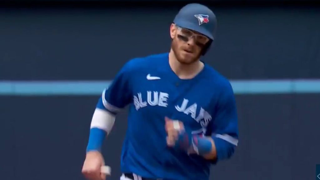 Danny Jansen Continues To Be EXTREMELY CLUTCH For The Blue Jays