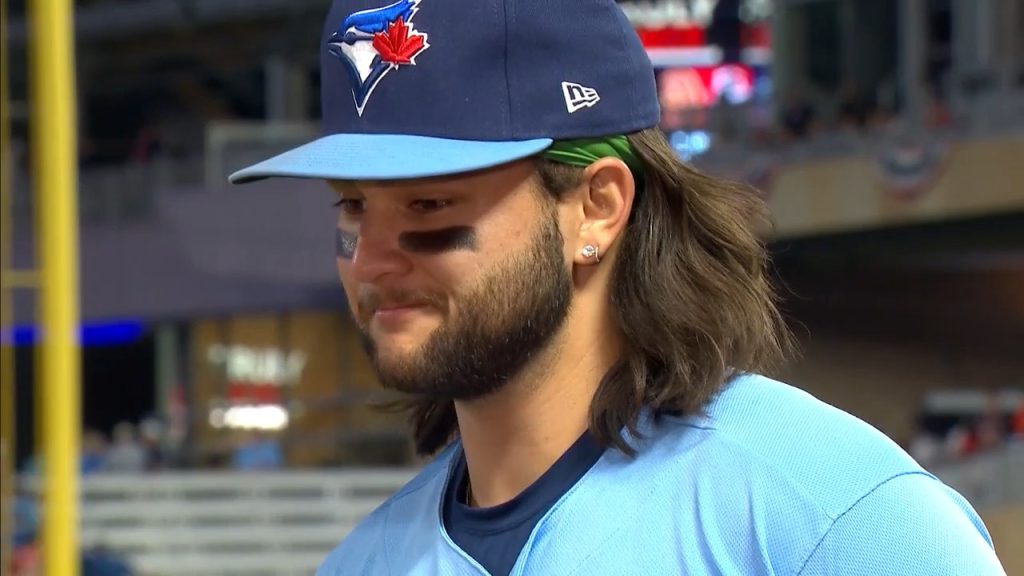 What Pros Wear: Bo Bichette's Red Arm Sleeve - What Pros Wear