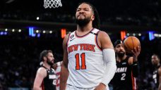 Brunson scores 38 points, Knicks beat Heat in Game 5 to avoid elimination