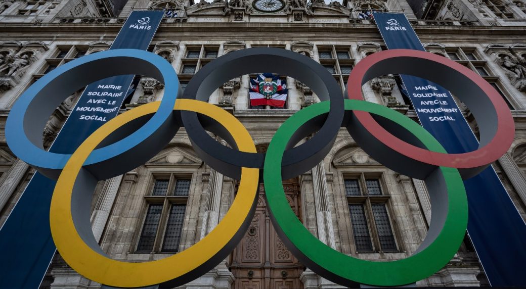 IOC gives resounding thumbs-up to Paris' Olympic plans, as organizers chase  LVMH deal