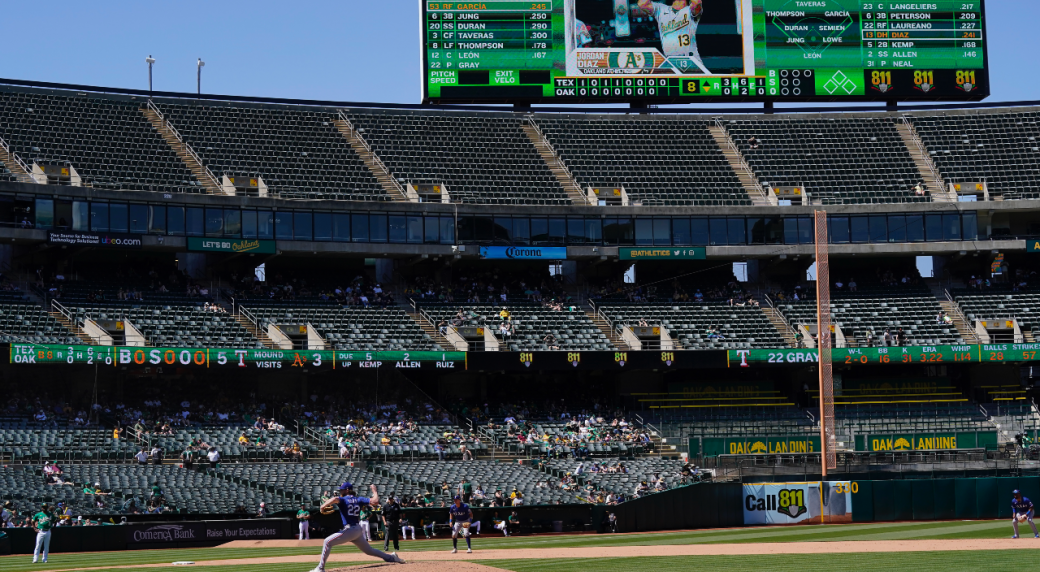 Oakland A's could move to Las Vegas before new ballpark is constructed