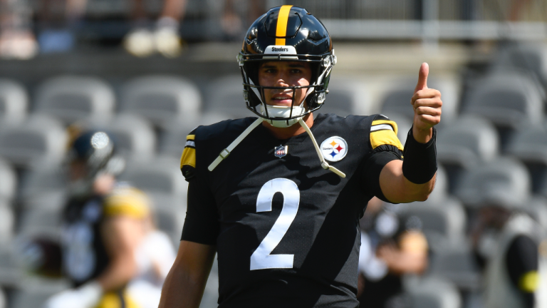 FILE - Pittsburgh Steelers quarterback Mason Rudolph warms up before an NFL preseason football game against the Detroit Lions, Sunday, Aug. 28, 2022, in Pittsburgh. Mason Rudolph is staying with the Pittsburgh Steelers after all. Pittsburgh signed the longtime backup quarterback to a one-year deal on Wednesday, May 17, 2023, a somewhat unlikely return after Rudolph was essentially passed over twice for the chance to become the starter following Ben Roethlisberger's retirement after the 2021 season. (AP Photo/Don Wright, File