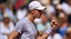 Canada&#8217;s Denis Shapovalov finally gets past second round at French Open