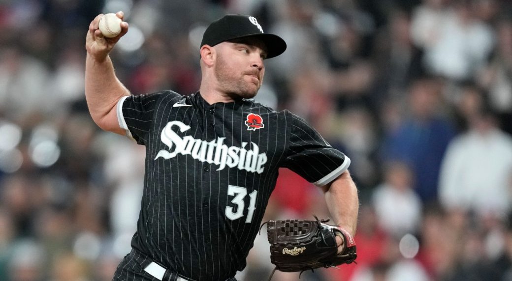 White Sox's Hendriks returns from cancer, pitches eighth vs. Angels