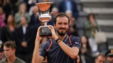 Medvedev makes his mark on clay by beating Rune for Italian Open title