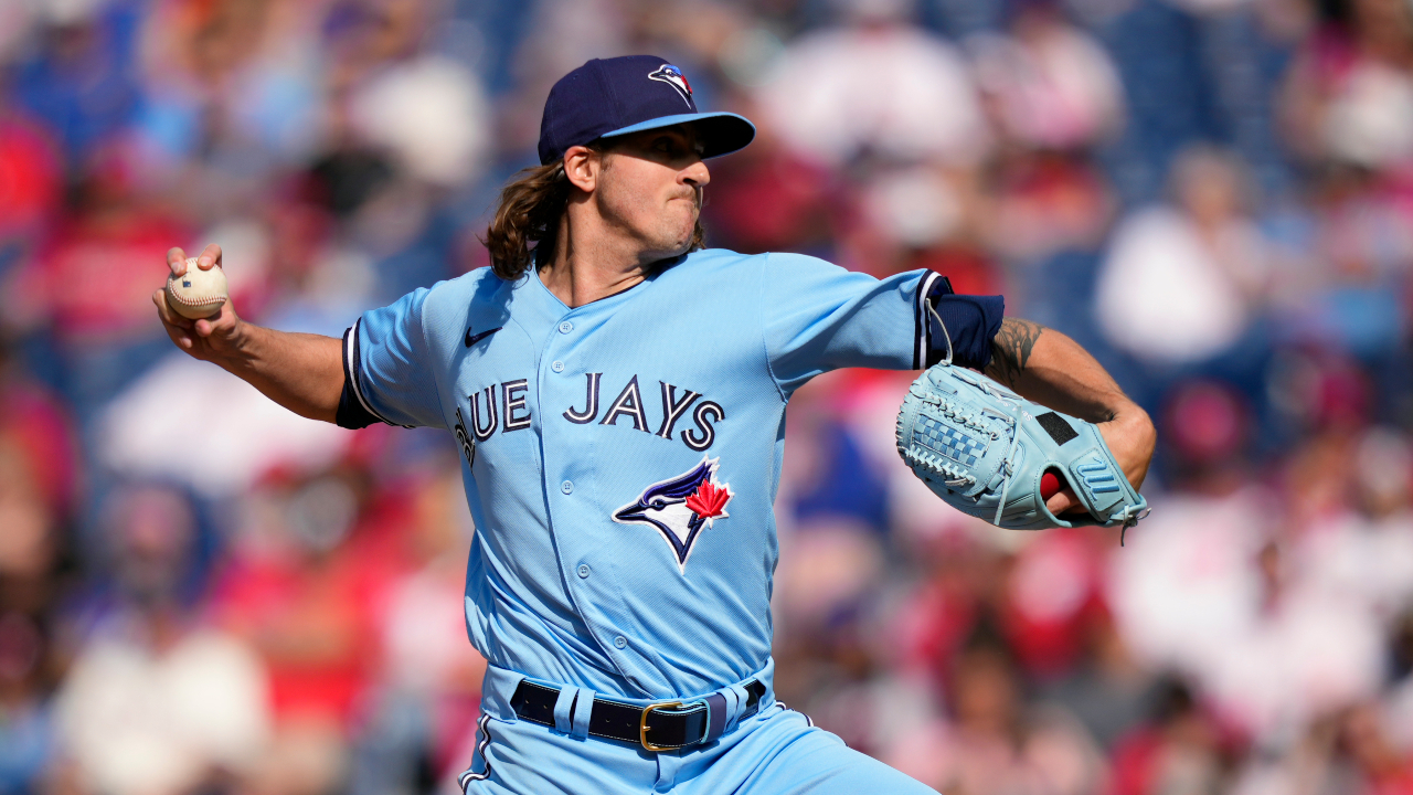 Kevin Gausman injury update: Is Blue Jays SP playing in the 2022 MLB  playoffs? - DraftKings Network