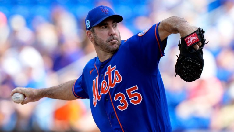 New York Mets starting pitcher Justin Verlander (35) throws during the first inning of a spring training baseball game against the Houston Astros, Friday, March 10, 2023, in Port St. Lucie, Fla. (Lynne Sladky/AP)