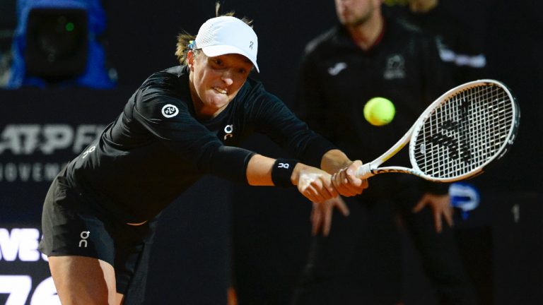 Poland's Iga Swiatek returns the ball to Kazakhstan's Elena Rybakina Open tennis tournament, in Rome, Wednesday, May 17, 2023. (Fabrizio Corradetti/LaPresse via AP)