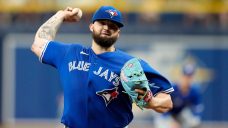 Blue Jays&#8217; Manoah throws 75 pitches over five innings in simulated game