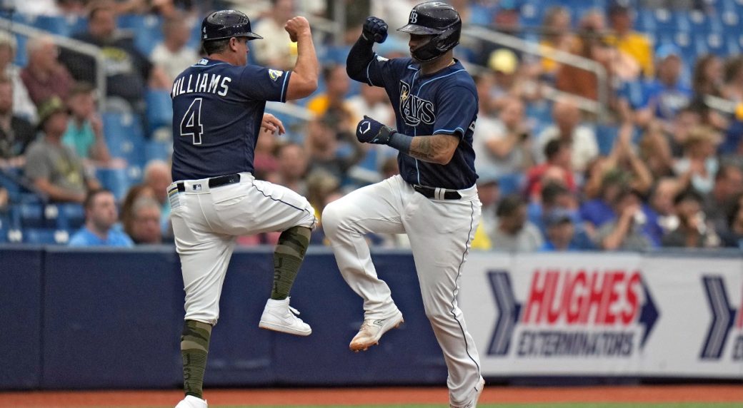 MLB roundup: Rays make it 12 straight wins to open season