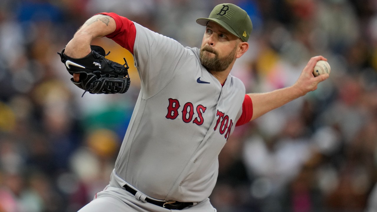 New injury ends James Paxton's first Red Sox season before it even started