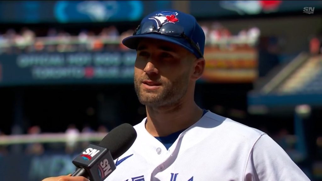 Kevin Kiermaier of Toronto Blue Jays Gives Fan Memory of a