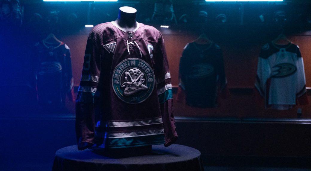 Ducks unveil 30th anniversary jersey with classic eggplant purple and green