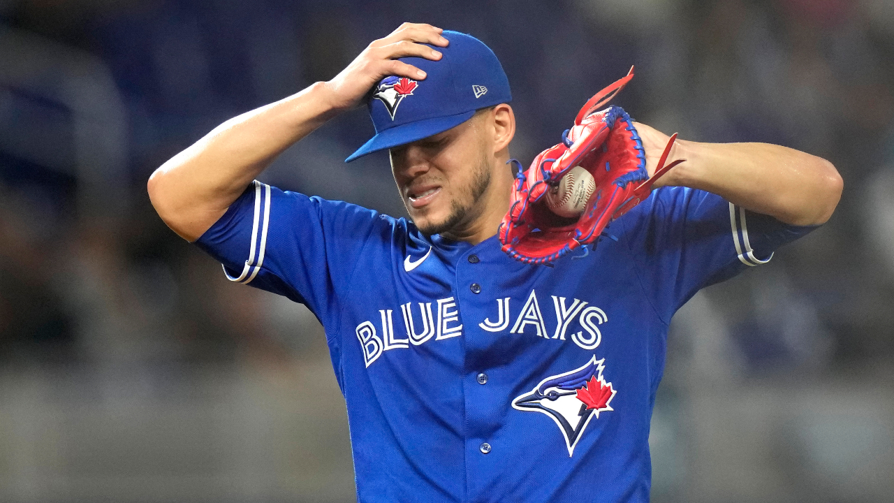 Red Sox: There's never dull moment with Toronto Blue Jays starter