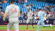 Blue Jays miss golden opportunity to win in ninth, lose in 10 to Twins