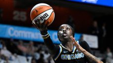 Copper, Williams help Chicago Sky rally from 19-down to beat New York Liberty