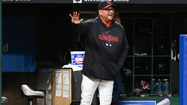 Guardians manager Terry Francona out of hospital, advised to rest - ESPN