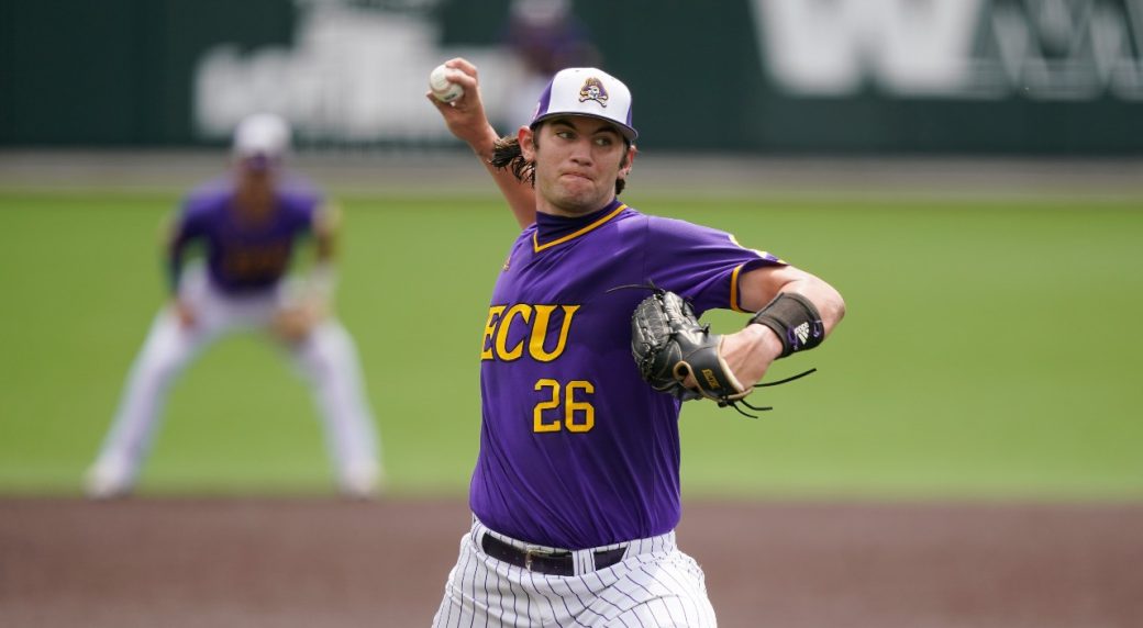 Rays pitcher warms up in full Vanderbilt football uniform