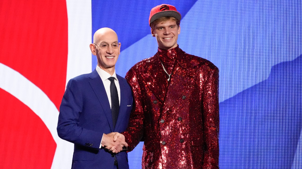 gradey draft night jersey 🏀‼️♦️ . . . #gradeydick #toronto #raptors  #wethenorth #nba #nbadraft #torontoraptors #raps