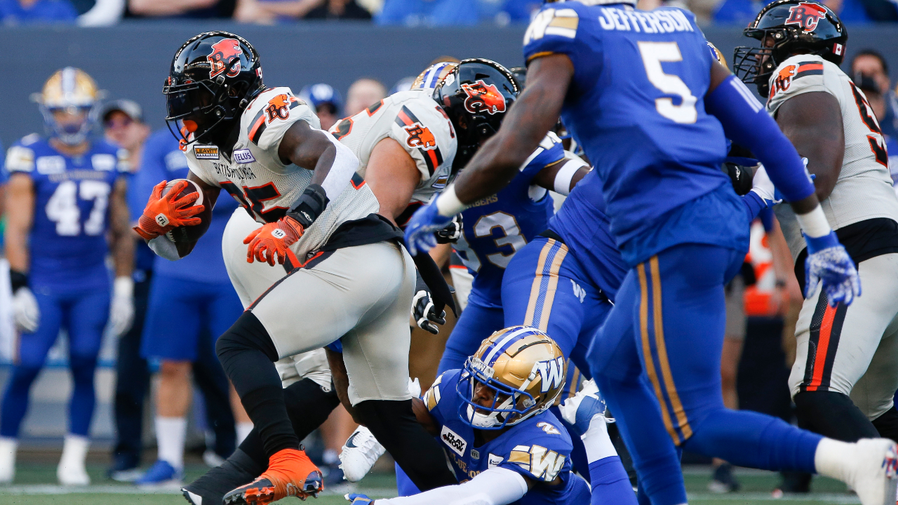 B.C. Lions defeat Winnipeg Blue Bombers 40-32