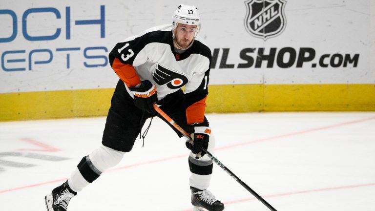 Philadelphia Flyers center Kevin Hayes (13) skates with the puck during the third period of an NHL hockey game against the Washington Capitals, Saturday, Jan. 14, 2023, in Washington. The Flyers won 3-1. (Nick Wass/AP)