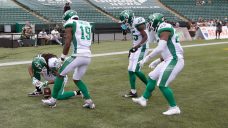 Roughriders edge Elks as Edmonton&#8217;s CFL-record home losing streak hits 18 games