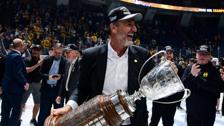 Michael Andlauer celebrates after winning the 2022 OHL championship. (Brantford Bulldogs/Photo)