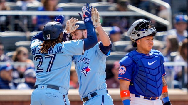 Liam Hendriks picks up first win since comeback from cancer, aided by Jake  Burger's walk-off grand slam