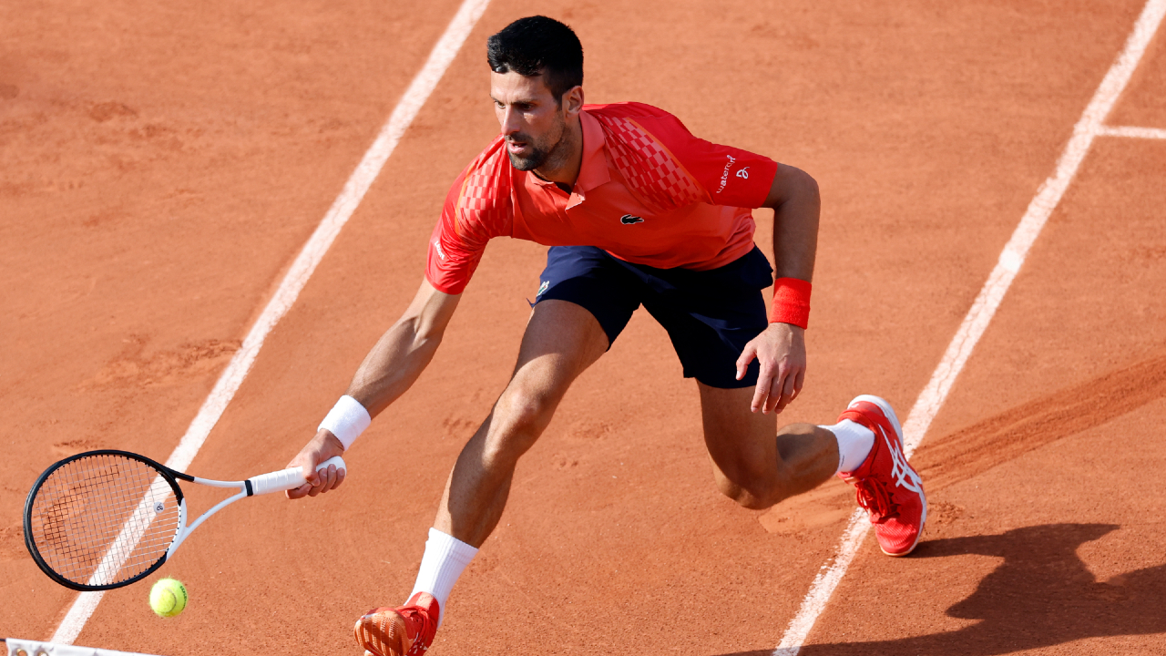 Djokovic wins French Open semifinal match after Alcaraz suffers cramps