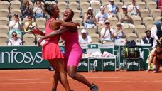 Canada&#8217;s Fernandez and U.S. partner Townsend advance to doubles final at French Open