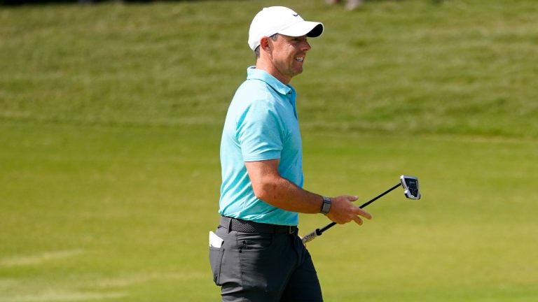 Rory McIlroy reacts after missing a putt on the seventh hole during the final round of the U.S. Open golf tournament at Los Angeles Country Club on Sunday, June 18, 2023, in Los Angeles. (Lindsey Wasson/AP)