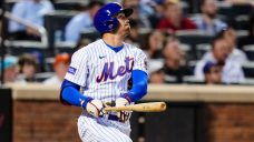 MLB Roundup: Struggling Mets slug four homers in win over Brewers