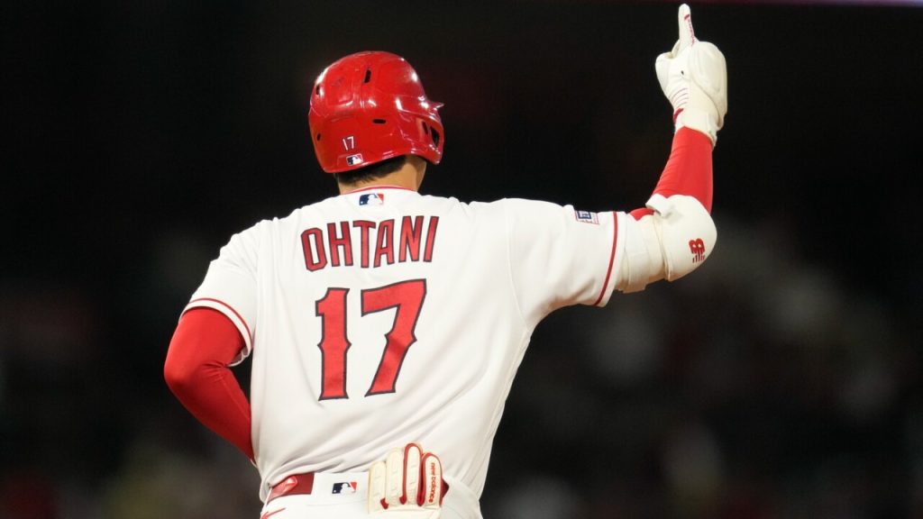 Angels, Shohei Ohtani come up short in duel with Astros ace