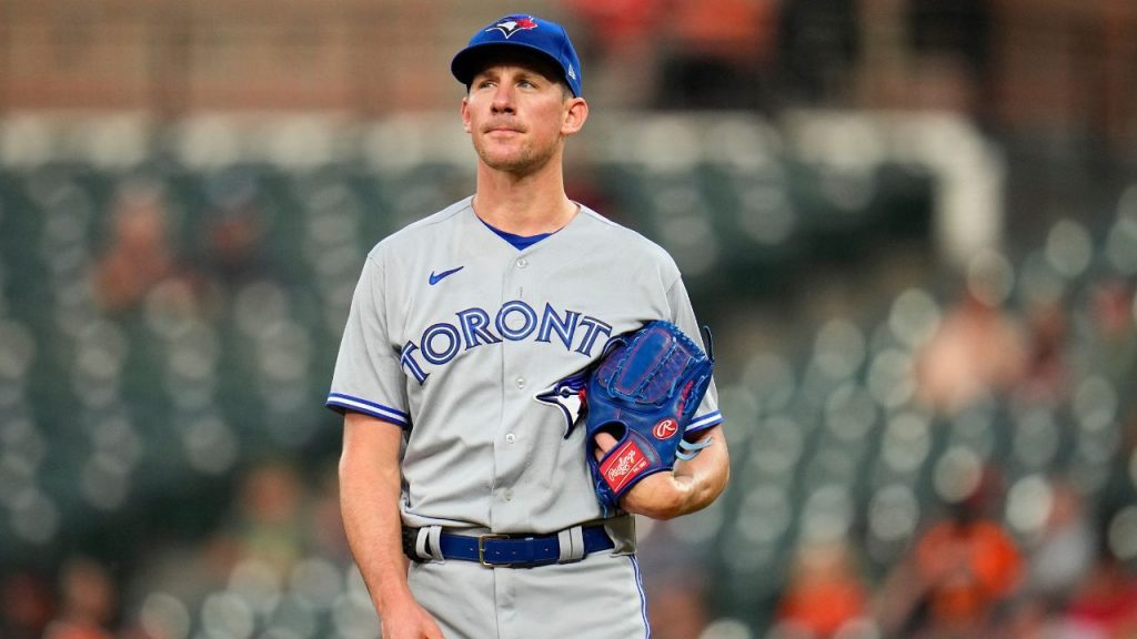 LONGLEY: Bassitt abomination puts spotlight on Blue Jays rotation