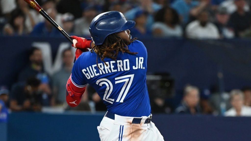 Guerrero drives in 3 to lead Blue Jays to rout of Rays on Canada Day