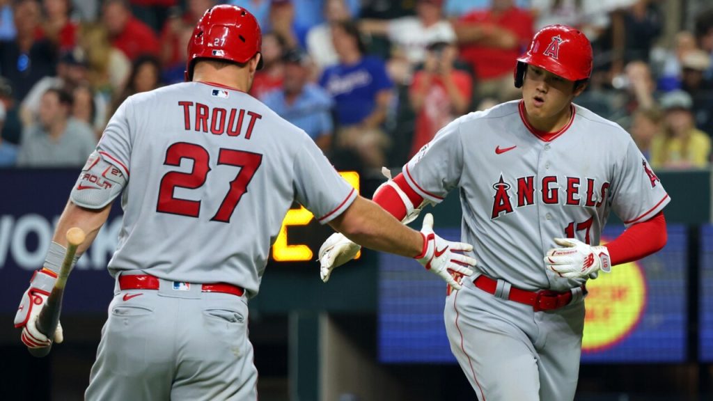 Mike Trout dons full Sixers uniform, Twitter confirms eventual