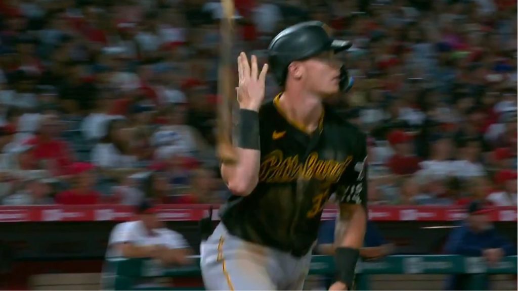 Henry Davis hits double in first MLB at-bat for Pirates