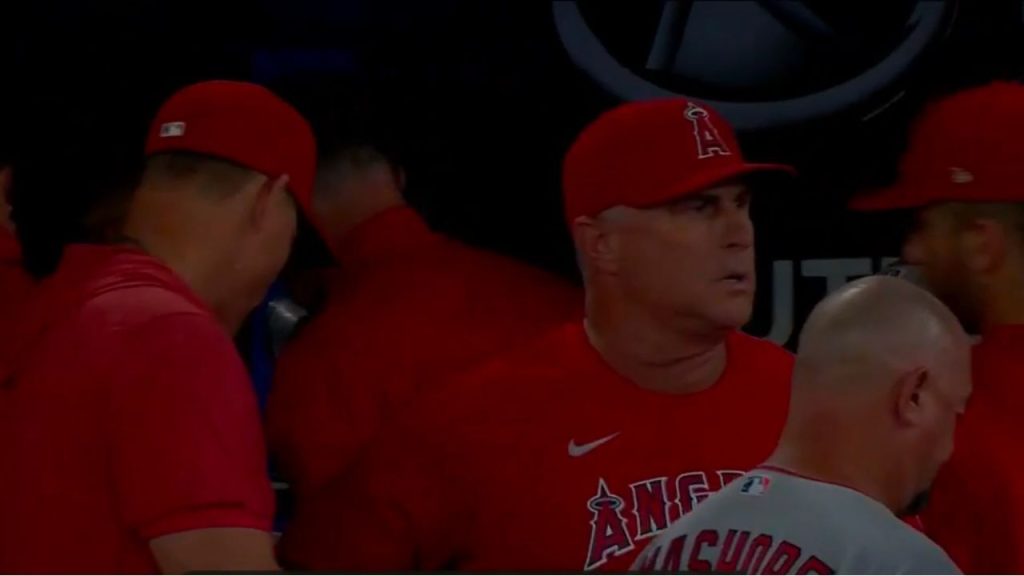 Los Angeles Angels keep Phil Nevin as manager for 2023 on 1-year deal