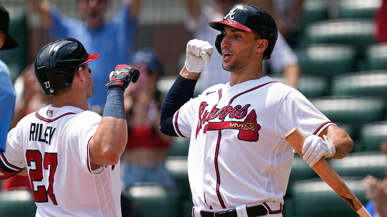 Springer has 2 HRs and 4 RBIs, Toronto beats Royals 5-1 as Greinke