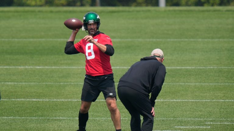 New York Jets quarterback Aaron Rodgers (8) throws during a drill at the NFL football team's training facility in Florham Park, N.J., Tuesday, June 6, 2023. (Seth Wenig/AP)