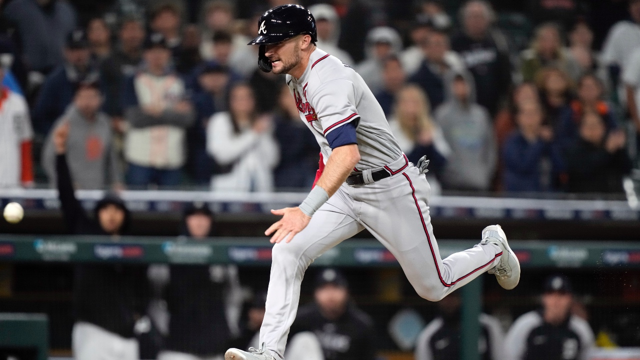 Braves place OF Hilliard on IL with bruised heel, return Rosario to lineup  - The San Diego Union-Tribune