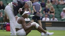 Venus Williams falls early first match at Wimbledon, loses to Elina Svitolina